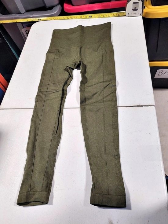 Pants - Olive Ribbed Leggings